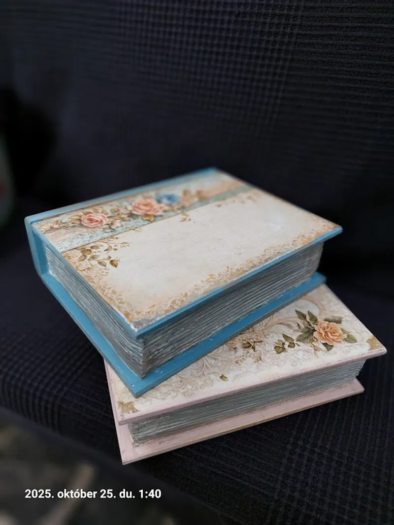 Decoupage díszdobozok