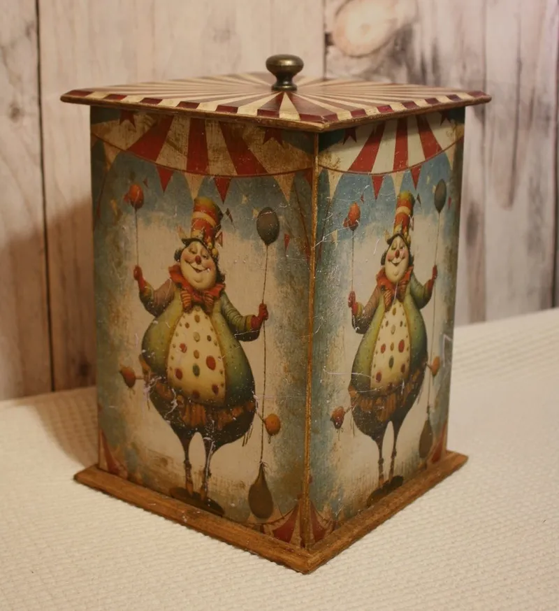 Decoupage díszdobozok