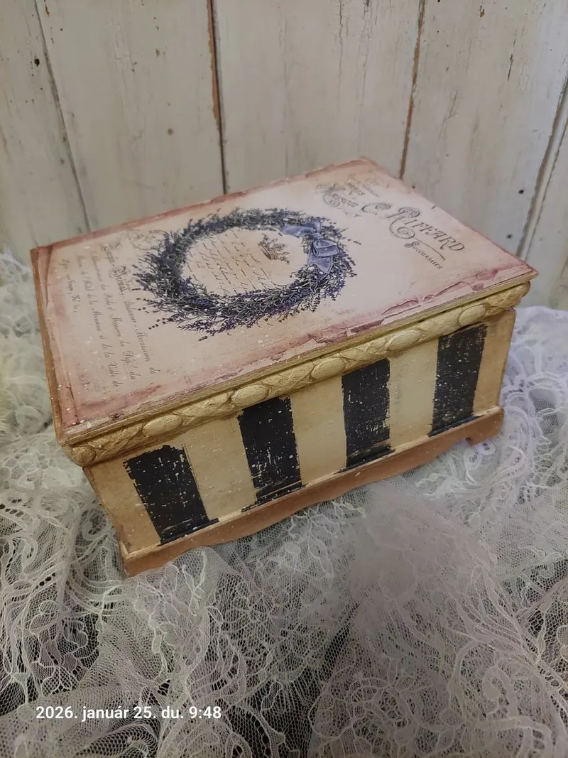 Egyedi ajándékdobozok